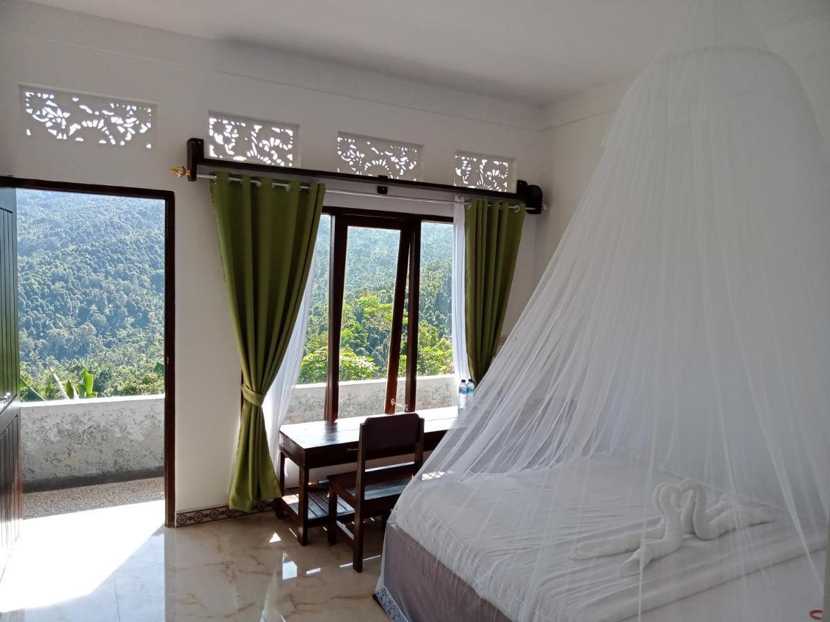 Aris Homestay And Warung Made Munduk Exterior foto