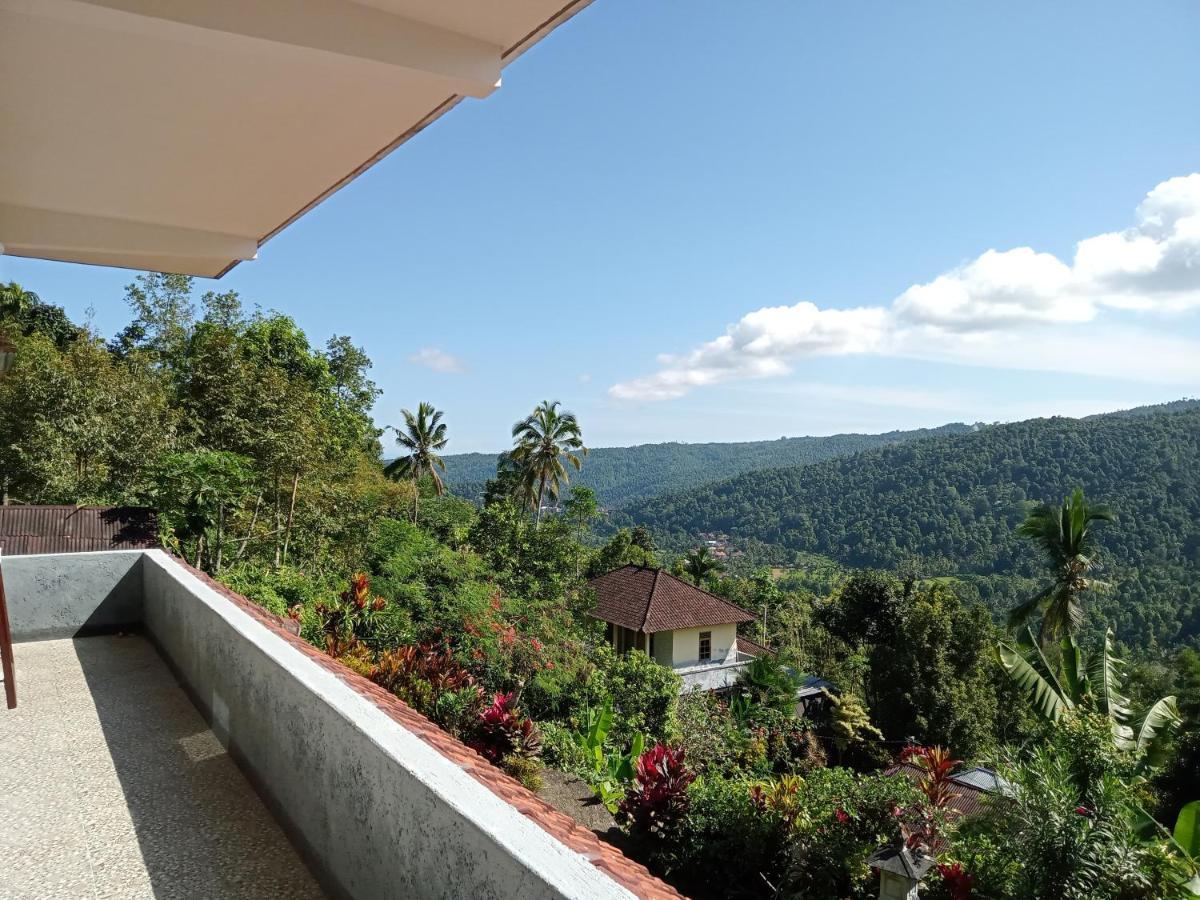 Aris Homestay And Warung Made Munduk Exterior foto