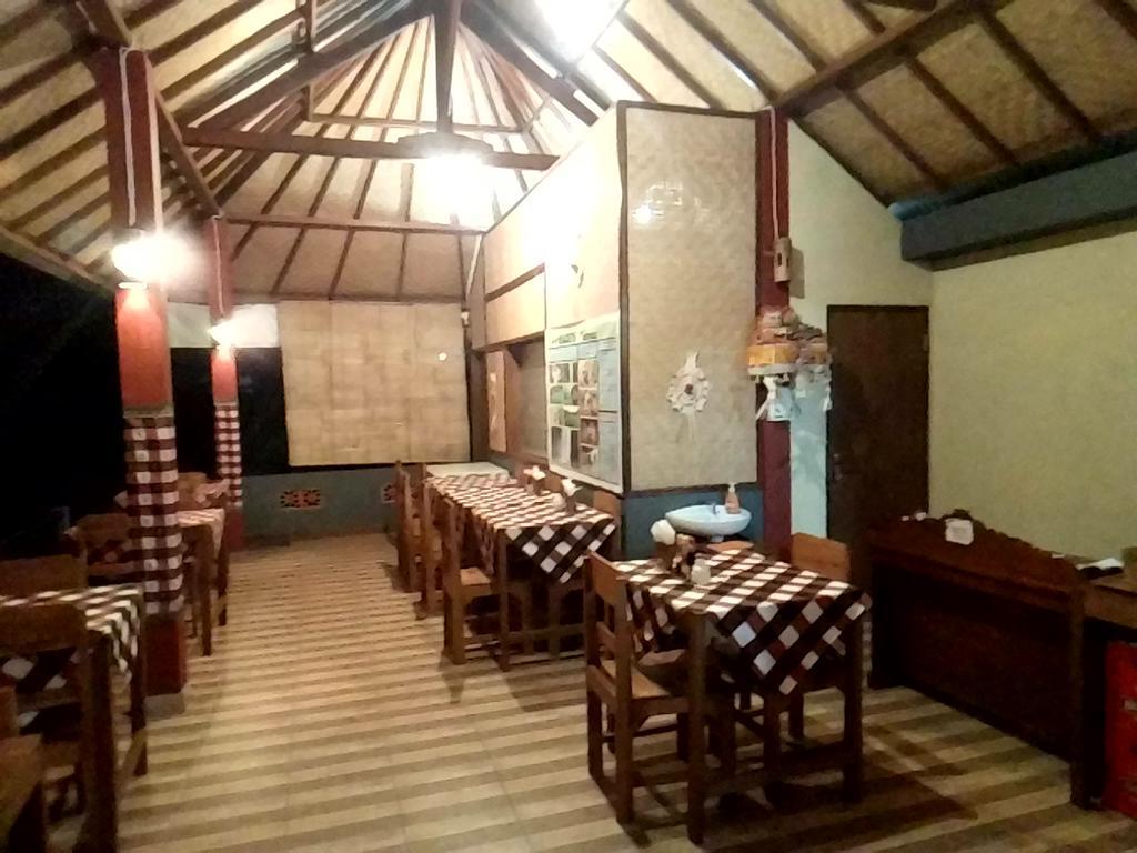 Aris Homestay And Warung Made Munduk Exterior foto